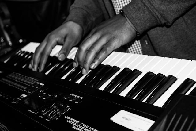 Darrell Luther on keys during practice