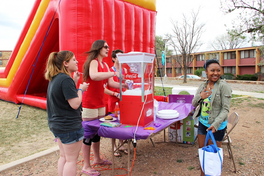 Snow cones and other beverages were offered to students by members of Student Life. 
