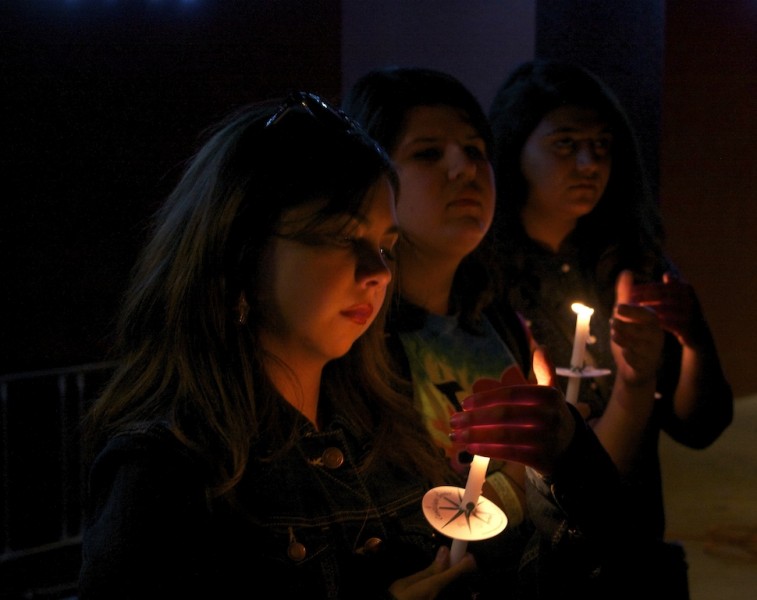 Students at the candlelight vigil commemorating the victims of 9/11. Photo by Humberto Loeza