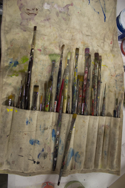Painting utensils from the Alexis facility. 