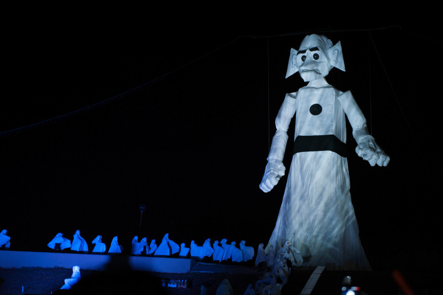 Approximately 48,000 people braved the rain to attend the 91st burning of Will Shuster’s Zozobra on Sept. 4 2015. Photo by Forrest Soper.