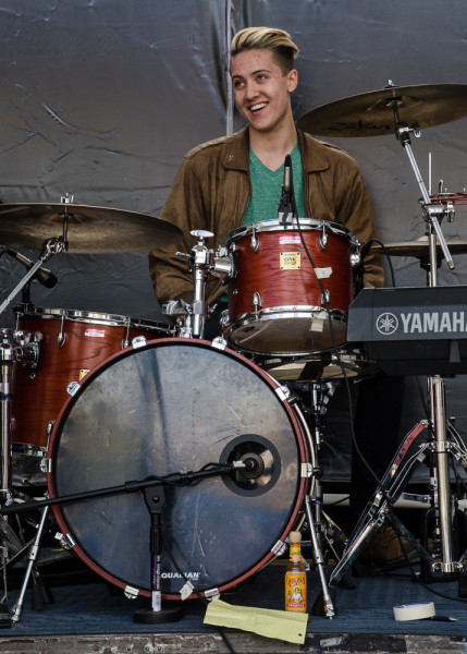 Josh Buchignani playing drums for Ardaya.
Photo by Rebeca Gonzalez 