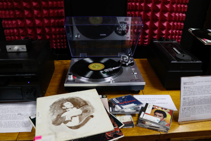 Fogelson libraries record player surrounded by recently played albums. Photo by Jesus Trujillo