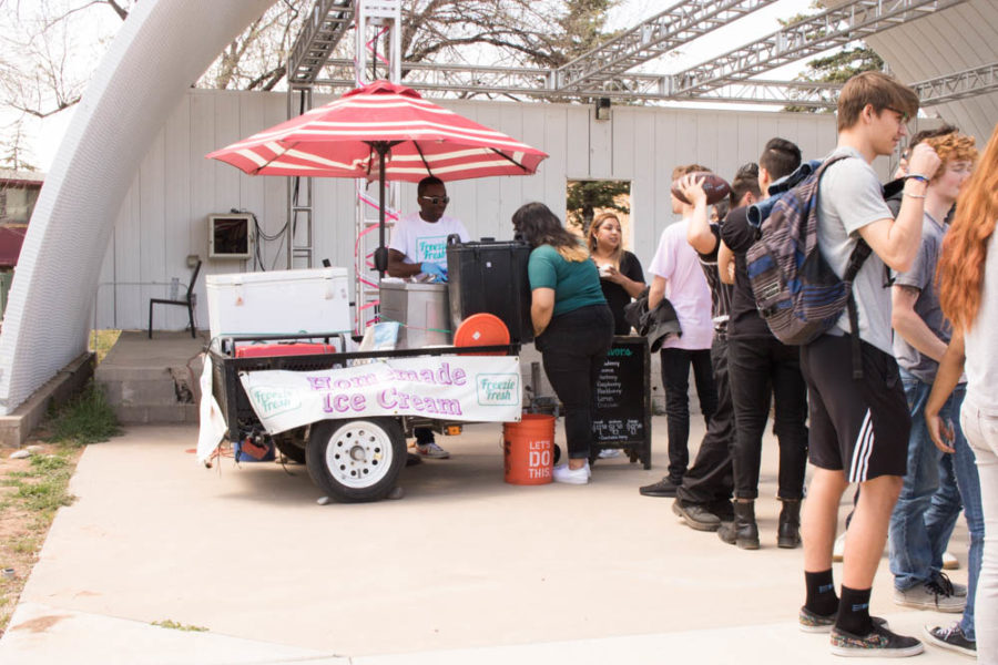 Freezie Fresh, a local home made ice cream cart, visits the Quad. Photo by Lexi Malone